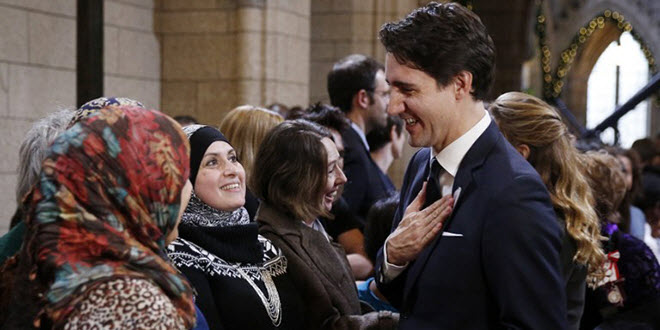 كندا تعلن قبول اللاجئين و المهاجرين غير الشرعيين